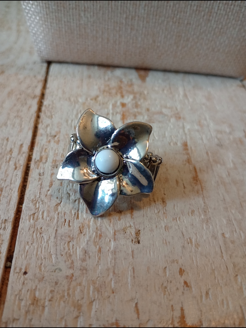 paparazzi Silver Floral Ring with White Center